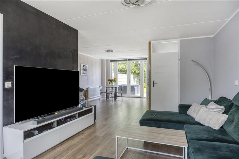 Tussenwoning te koop: Balkweiterhoek 71, Zwaagdijk-West