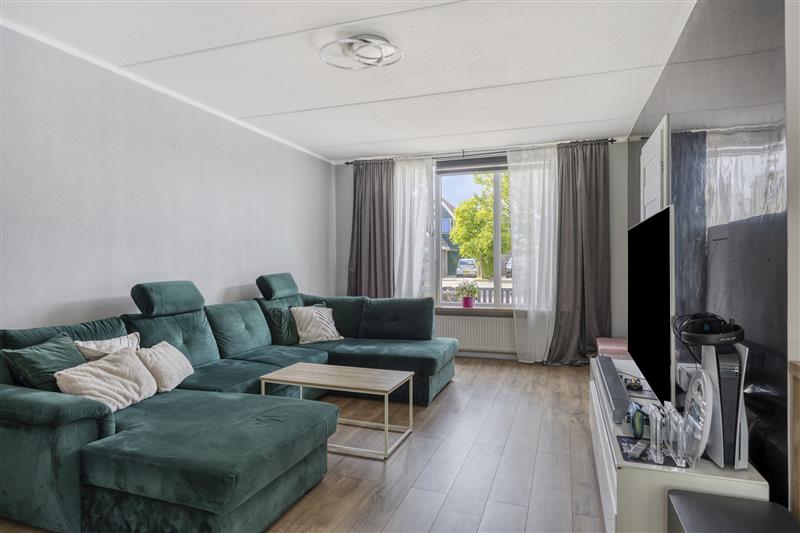 Tussenwoning te koop: Balkweiterhoek 71, Zwaagdijk-West