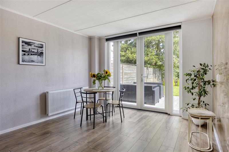 Tussenwoning te koop: Balkweiterhoek 71, Zwaagdijk-West