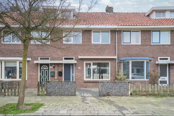 Huis te koop Frederik Hendrikstraat 57 in Sneek voor € 220.000