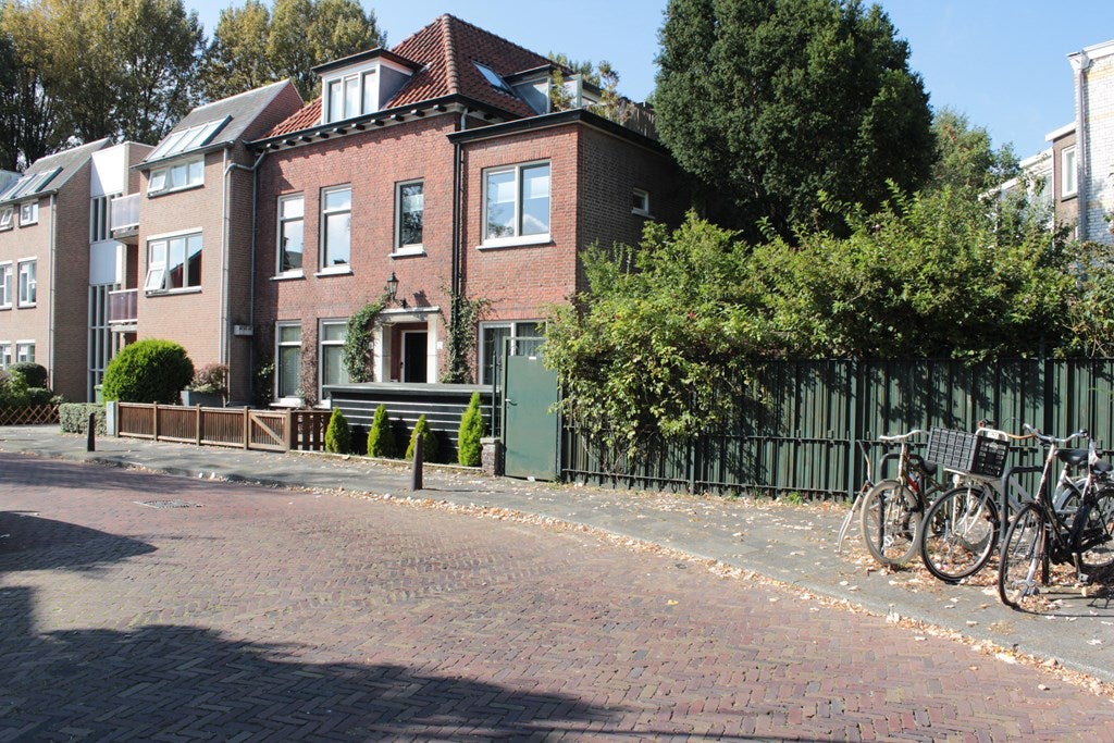 Pompe van Meerdervoortstraat