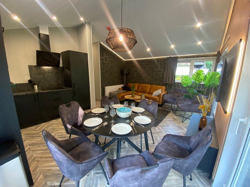 Vrijstaande woning te koop: Vredenseweg 188, Winterswijk Huppel