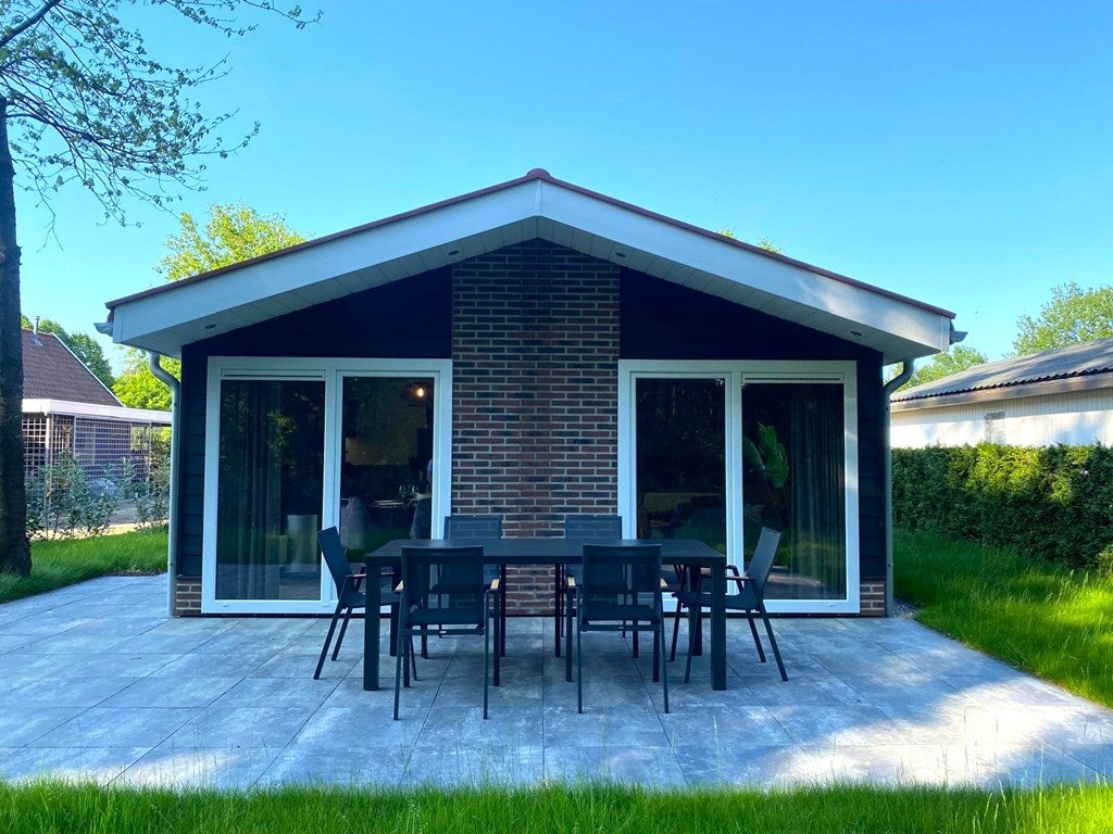 Vrijstaande woning te koop: Vredenseweg 188, Winterswijk Huppel