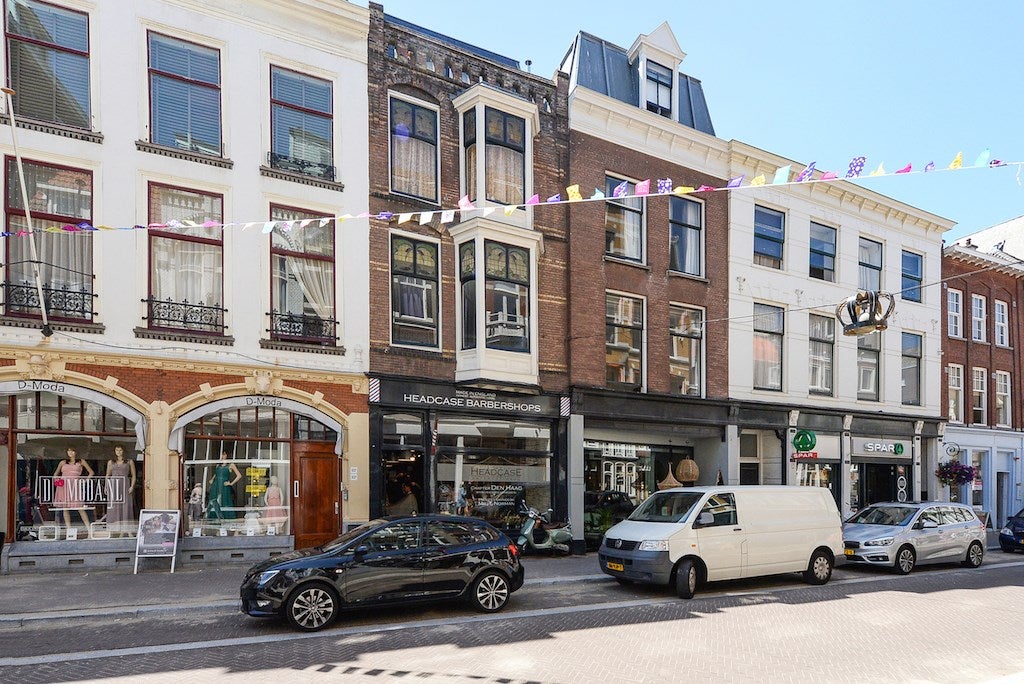 Appartement Noordeinde 124 D in Den Haag