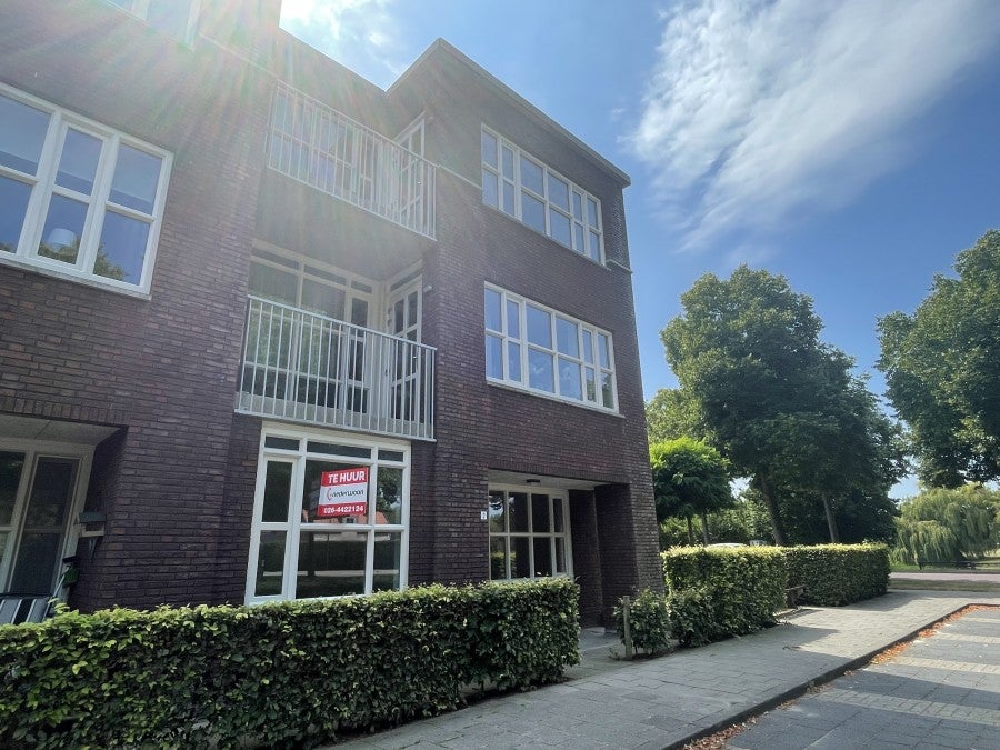 Appartement Prins Constantijnlaan in Sint-Maartensdijk