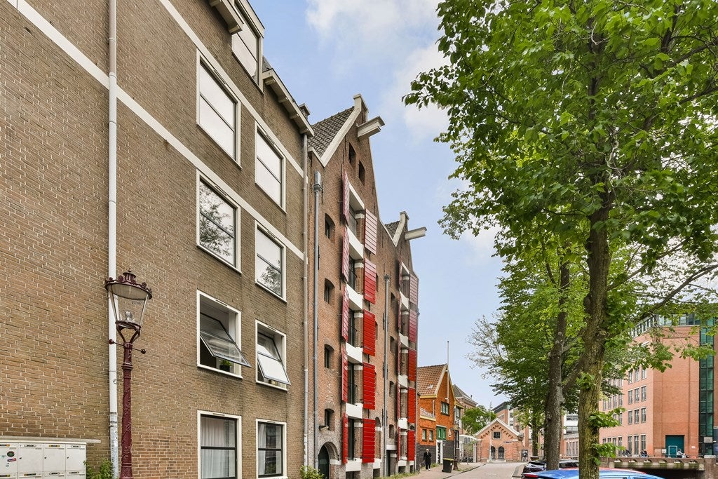 Appartement te koop: Houtkopersburgwal 16, Amsterdam
