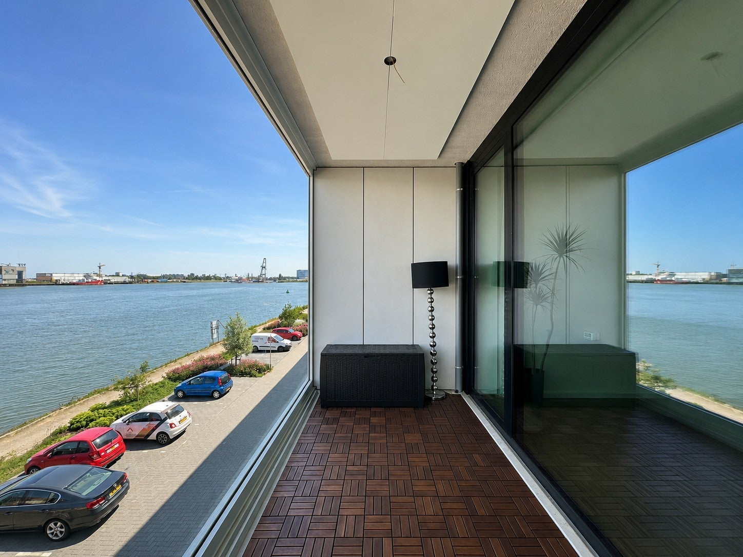 Woning te huur: Pampuskade, Rotterdam