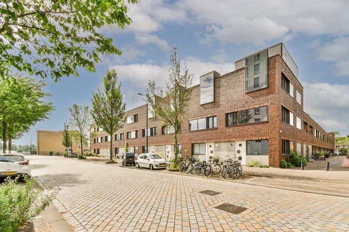 Te huur: Huis Peter Martensstraat in Amsterdam