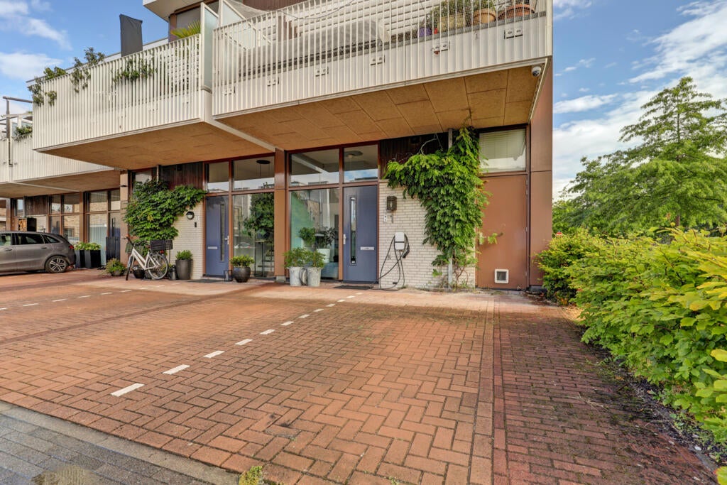 Hoekwoning te koop: Schaarweide 1, Reeuwijk