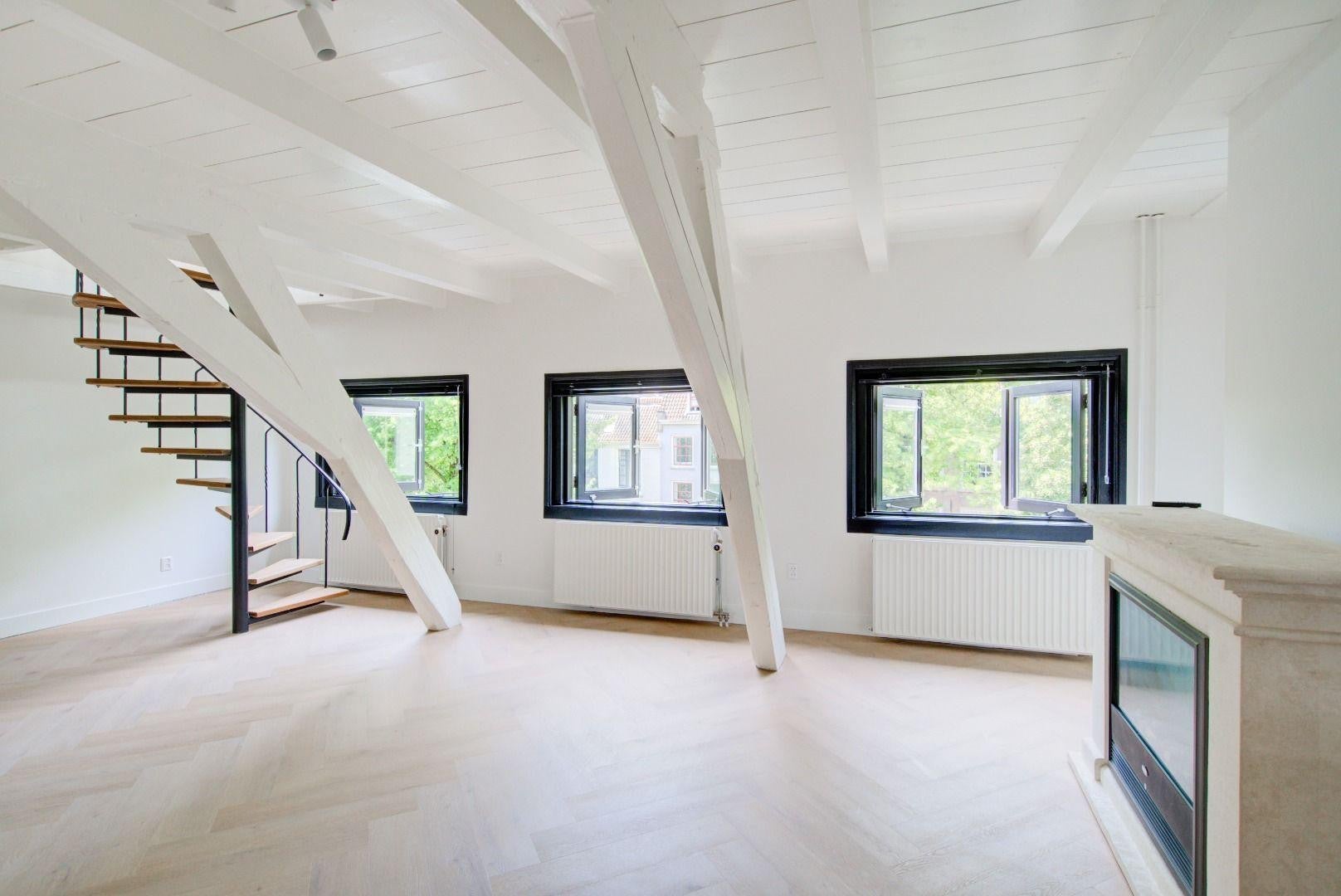 Appartement te huur: Nieuwegracht 56E, Utrecht