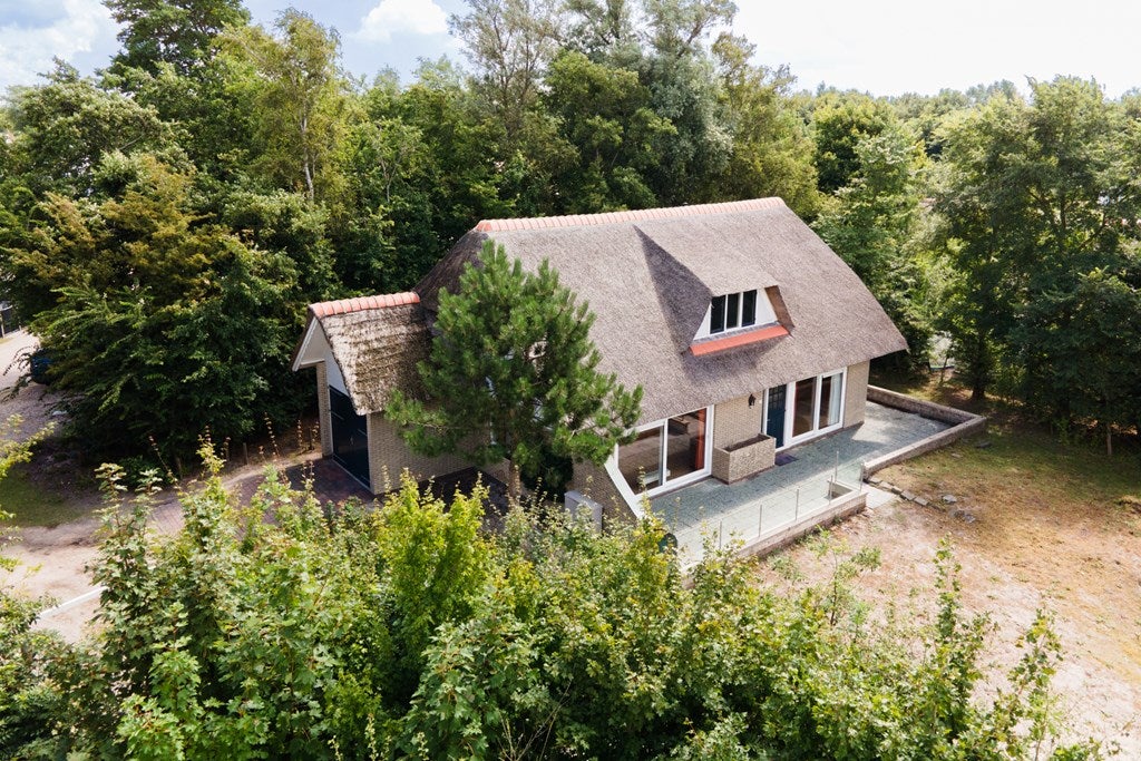 Huis De Holle Poarte 28 in Makkum