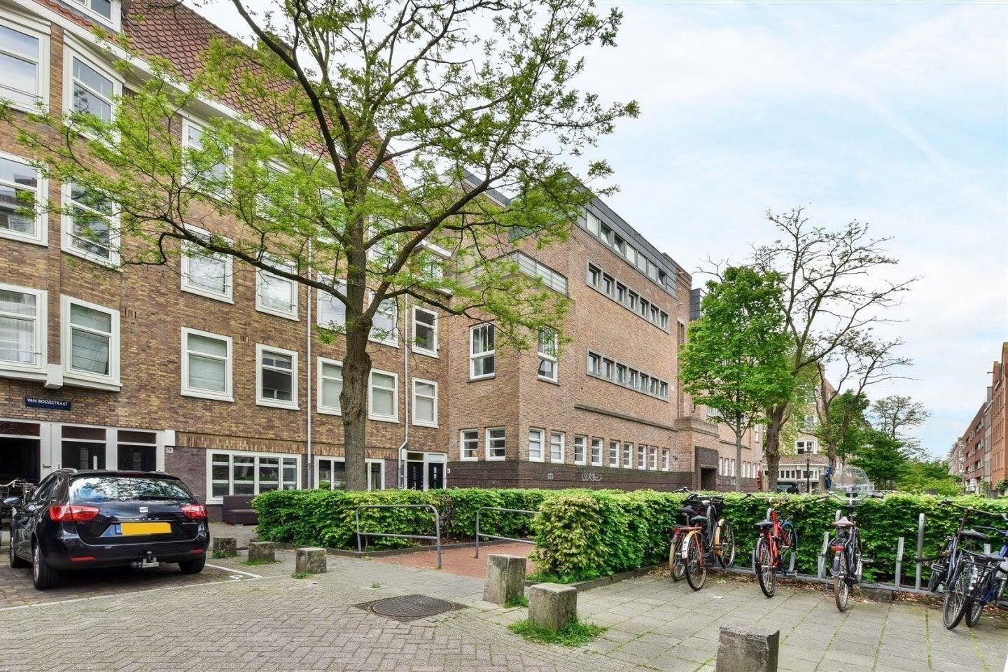 Flat Van Bossestraat 96 1