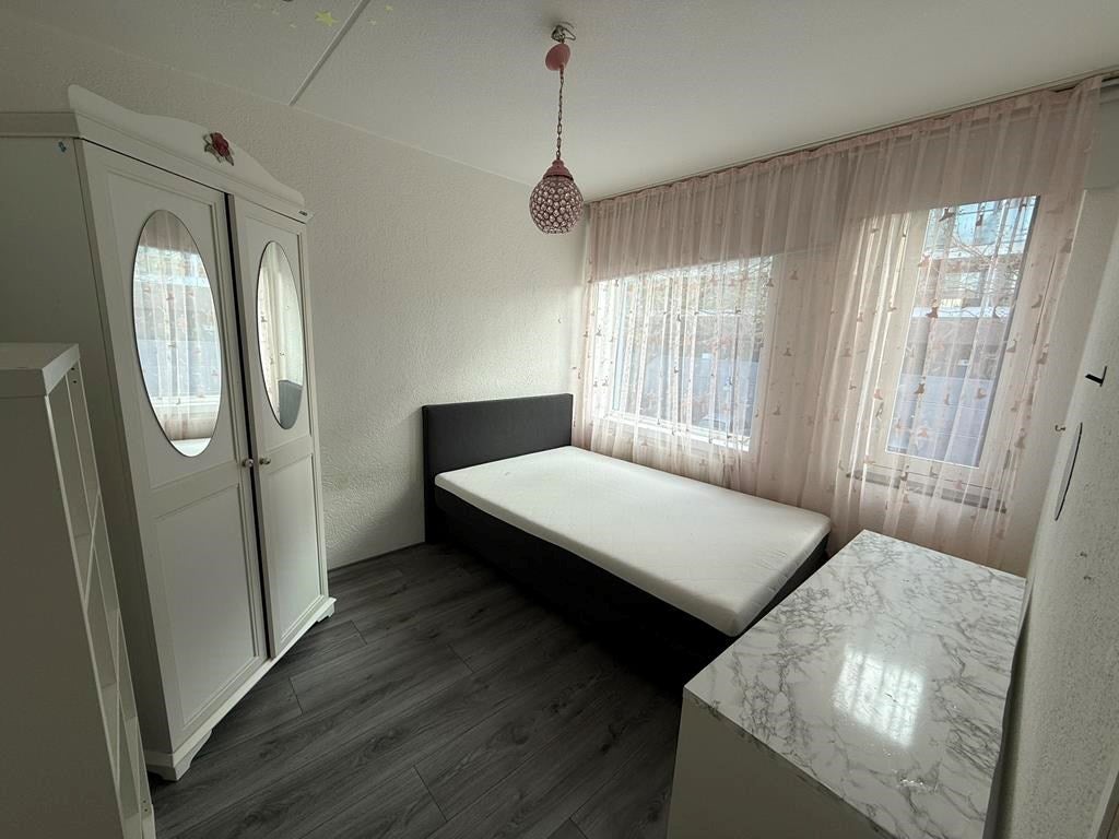 Woning te huur: Dr. J.A. Ringersstraat, Amsterdam