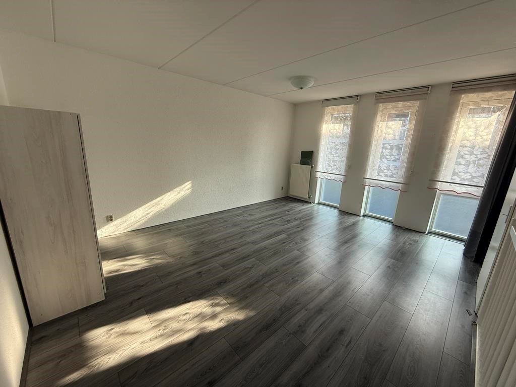 Woning te huur: Dr. J.A. Ringersstraat, Amsterdam