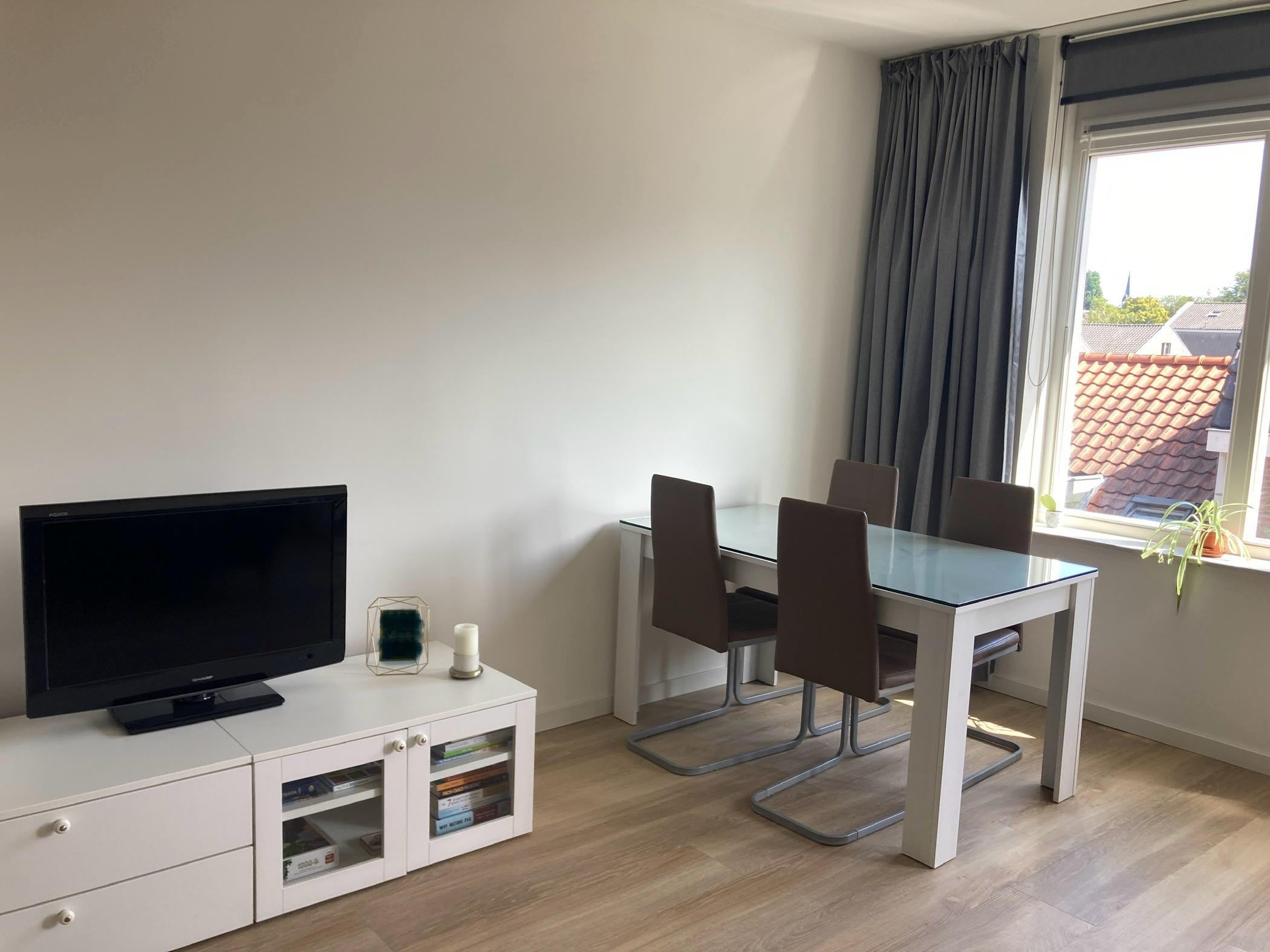 Studio te koop: West Havenstraat 4H, Leiden