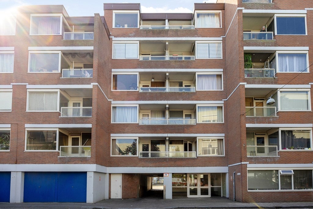 Appartement Lage Nieuwstraat 354 in Den Haag