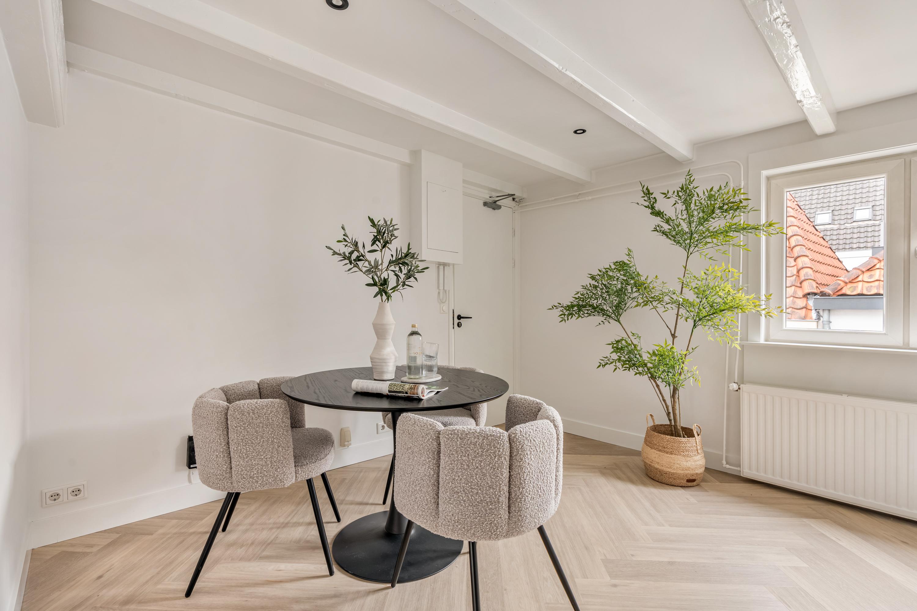Studio te koop: Bakenesserstraat 27E, Haarlem