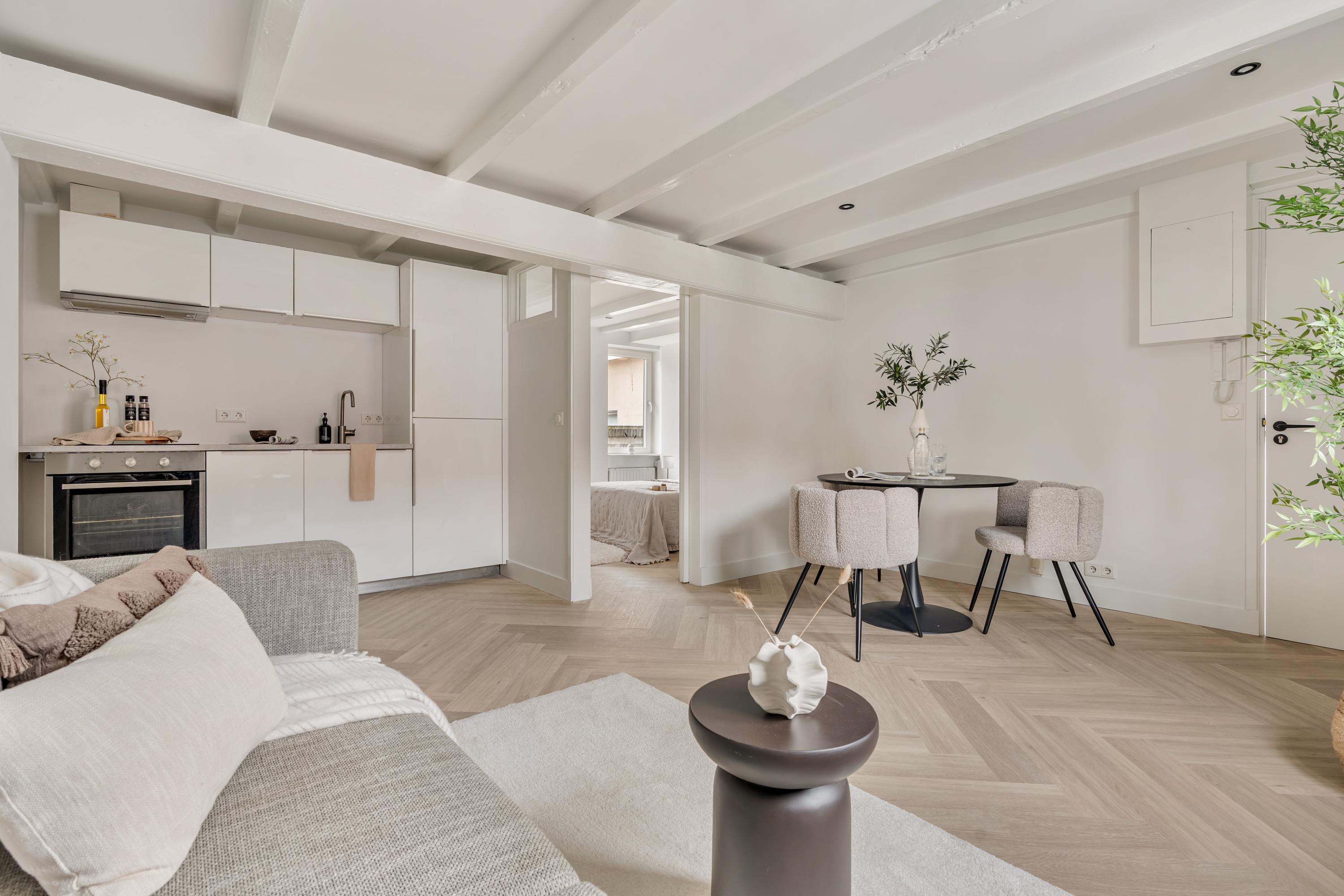 Studio te koop: Bakenesserstraat 27E, Haarlem
