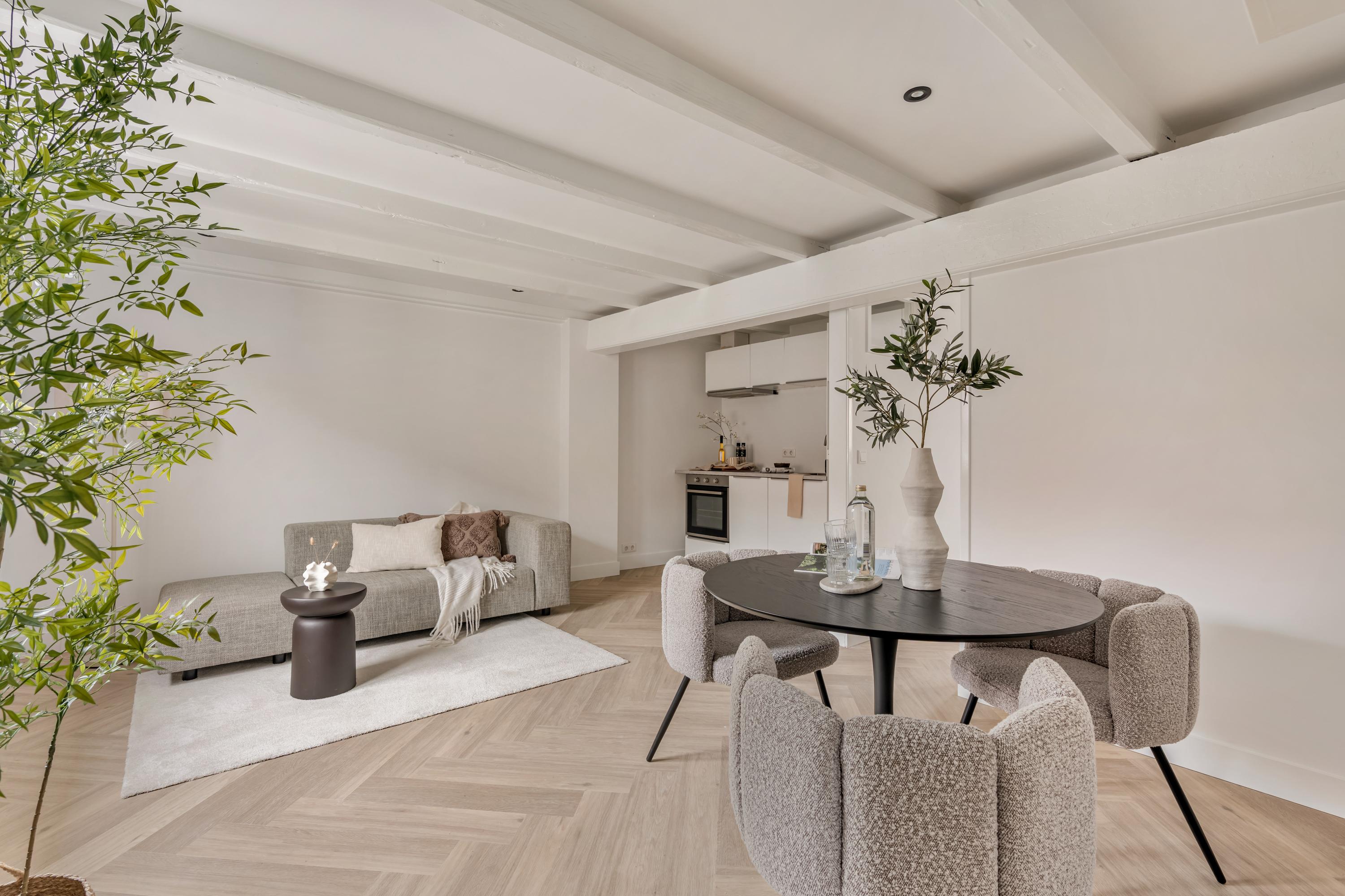 Studio te koop: Bakenesserstraat 27E, Haarlem