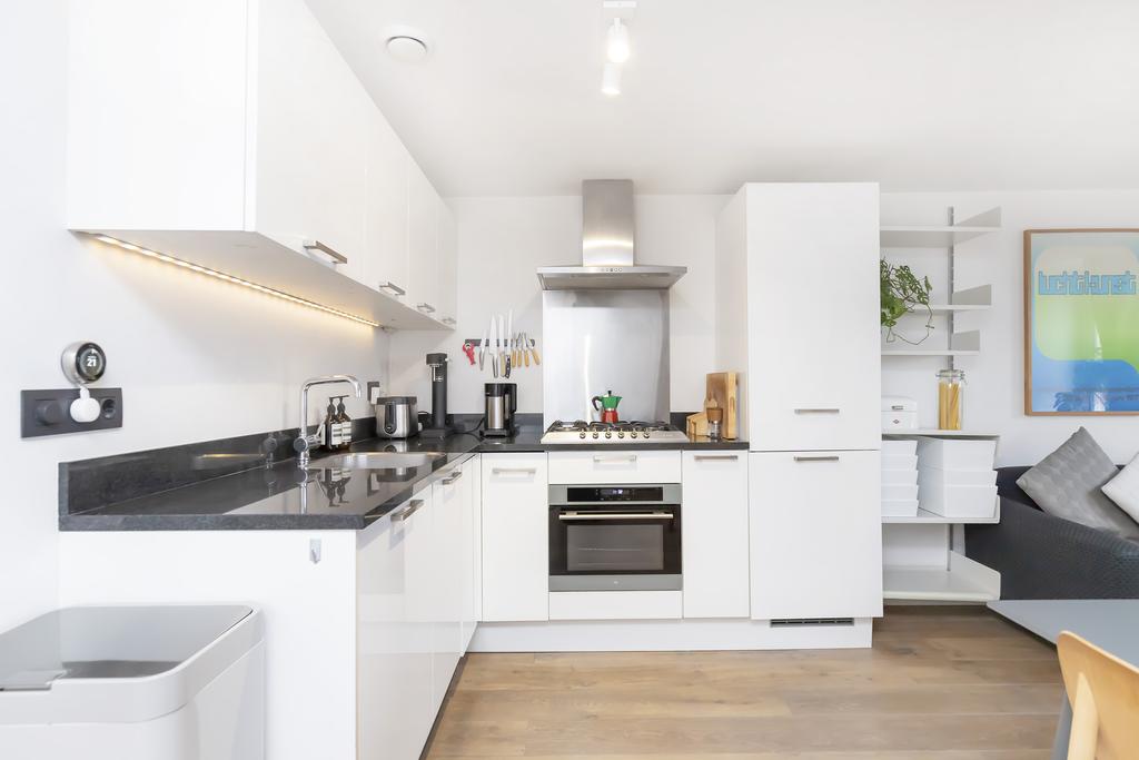 Te huur Appartement Ceintuurbaan in Amsterdam