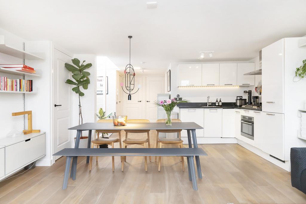 Te huur Appartement Ceintuurbaan in Amsterdam