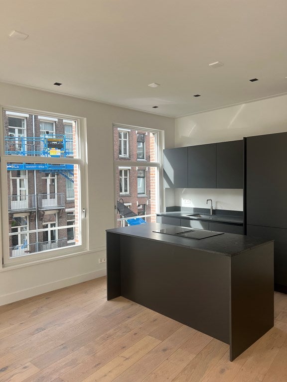 Te huur: Appartement Da Costastraat 35 4 in Amsterdam