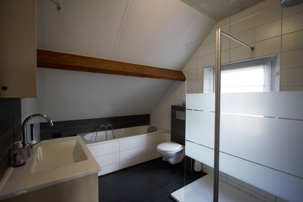 Vrijstaande woning te koop: Stationsstraat 150, Hegelsom