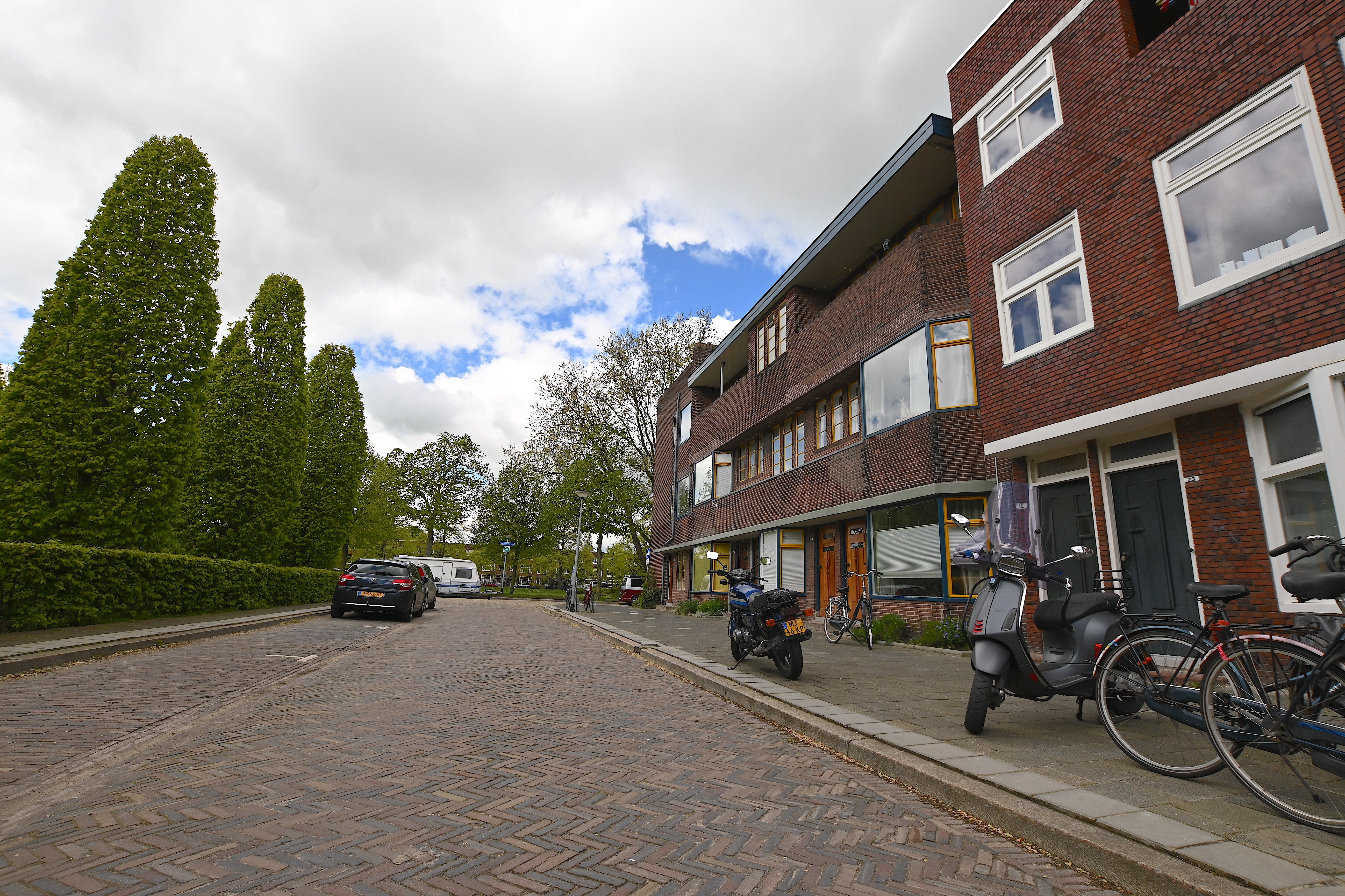Room Bernoulliplein 23 A 3