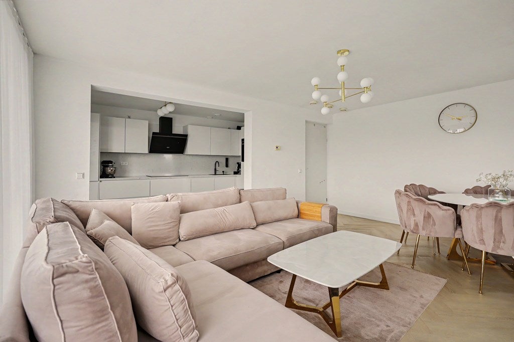 Appartement Leyweg 1300 D in Den Haag