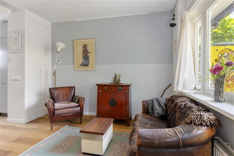 Hoekwoning te koop: Kwadijkerstraat 15, Amsterdam