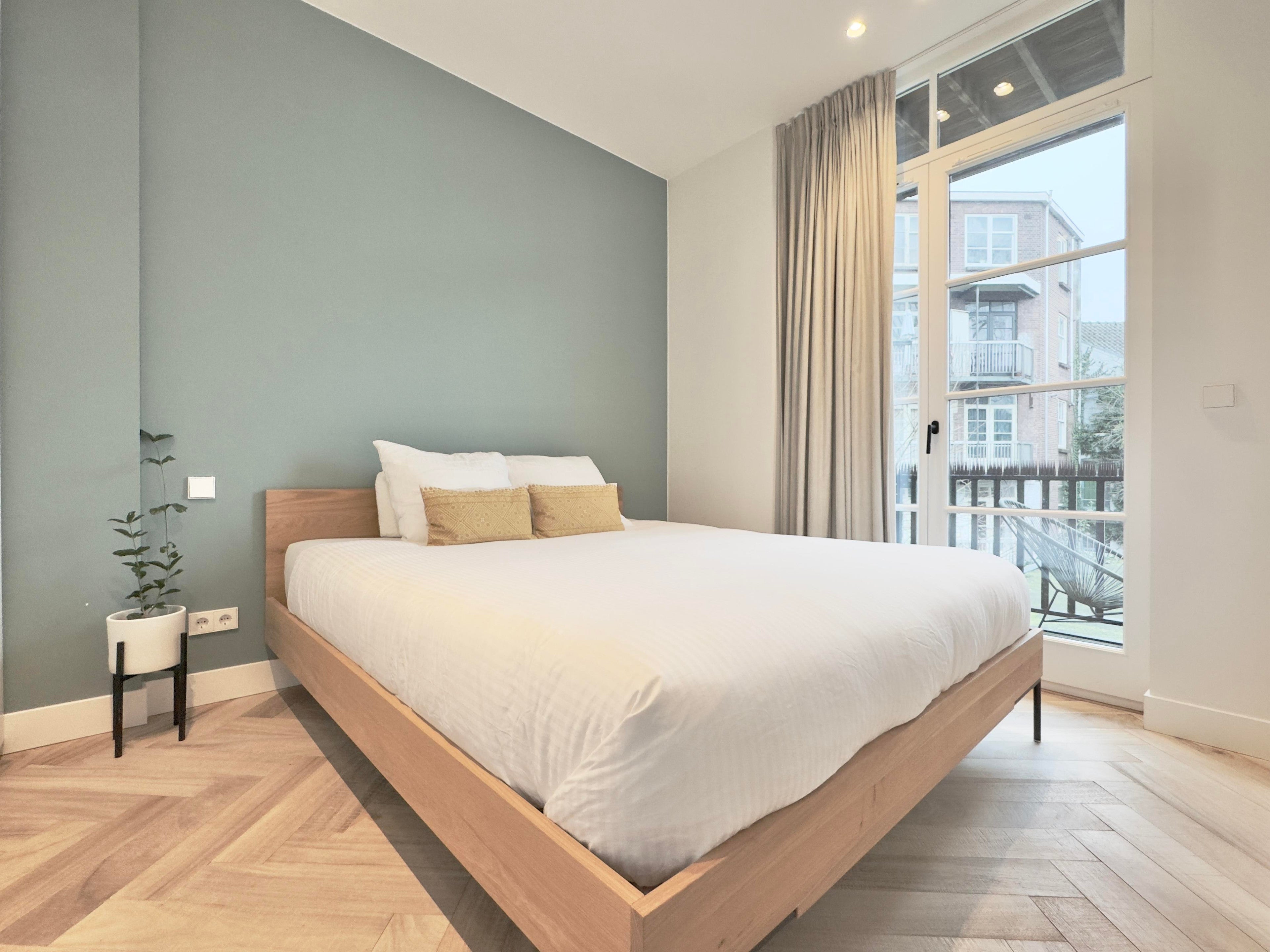 Woning te huur: Anjeliersstraat, Amsterdam