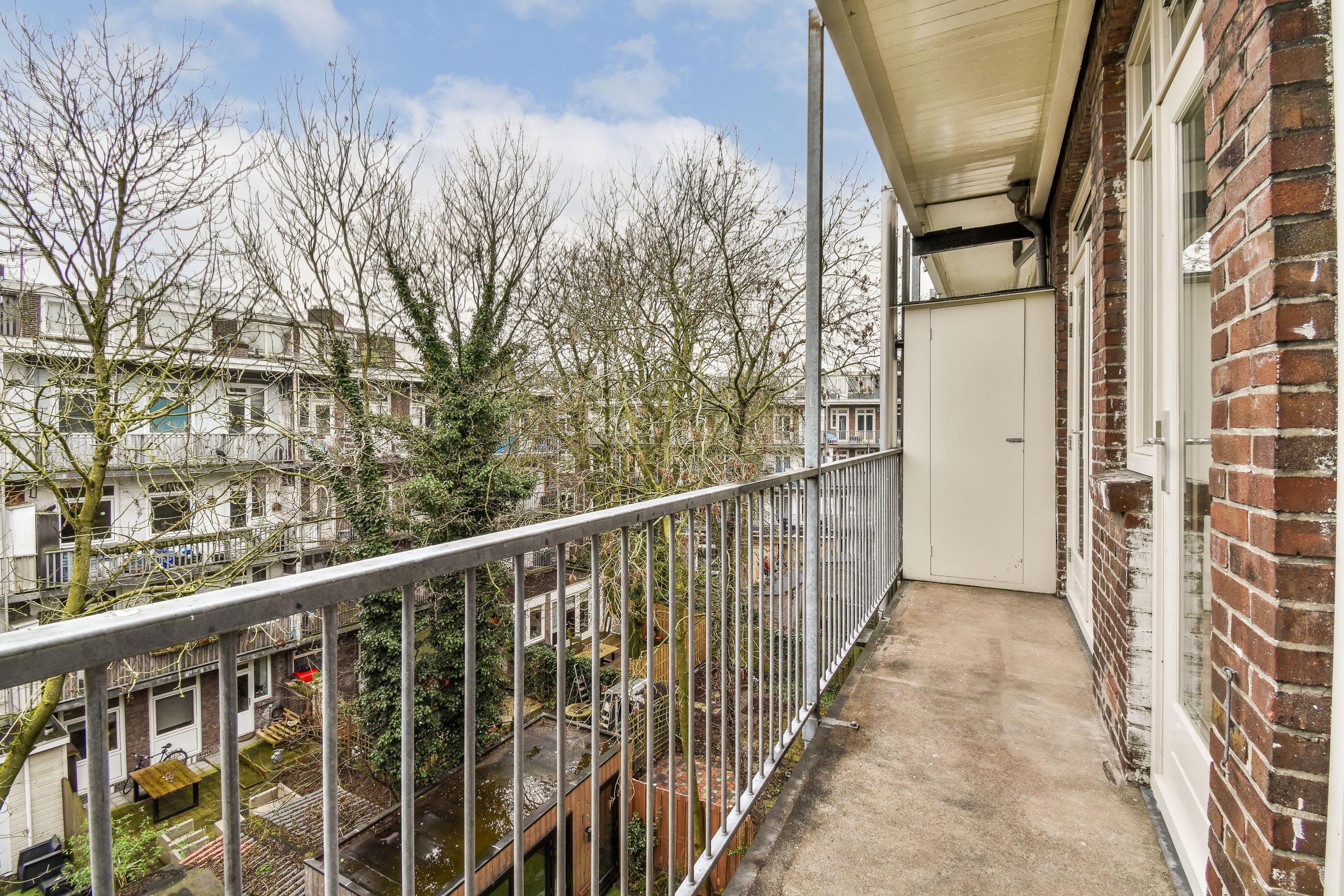 Woning te huur: Stuyvesantstraat, Amsterdam