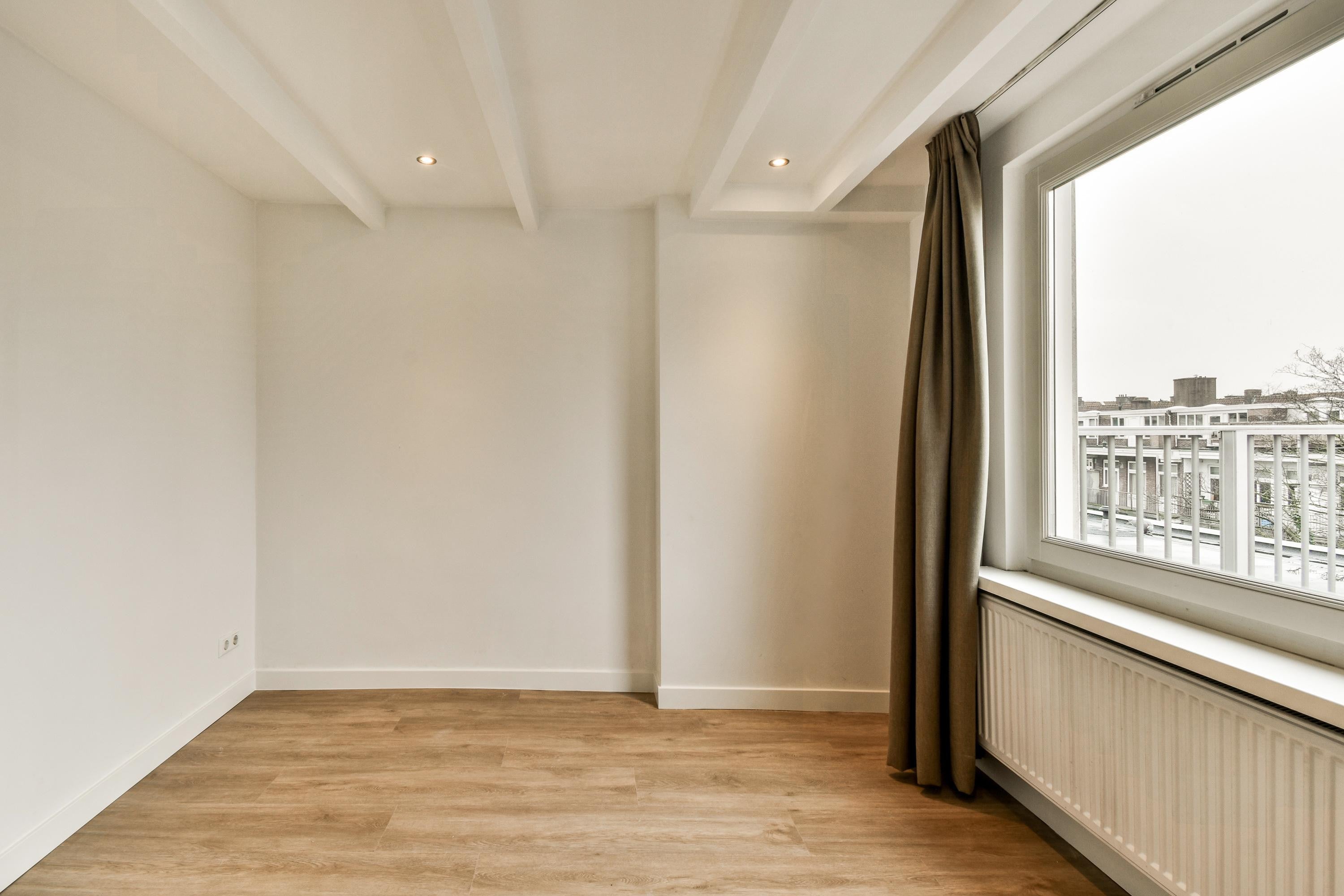Woning te huur: Stuyvesantstraat, Amsterdam