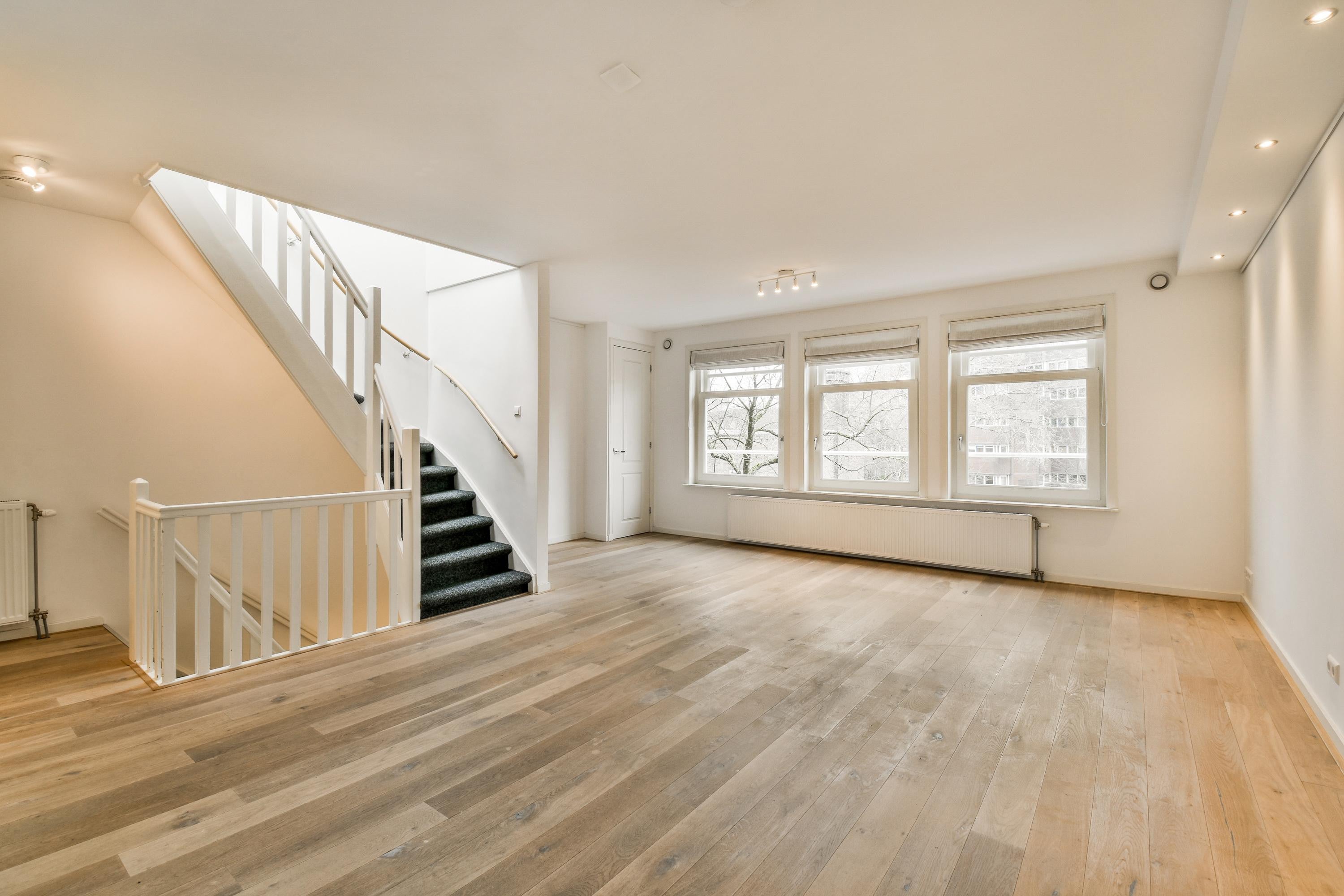 Woning te huur: Stuyvesantstraat, Amsterdam