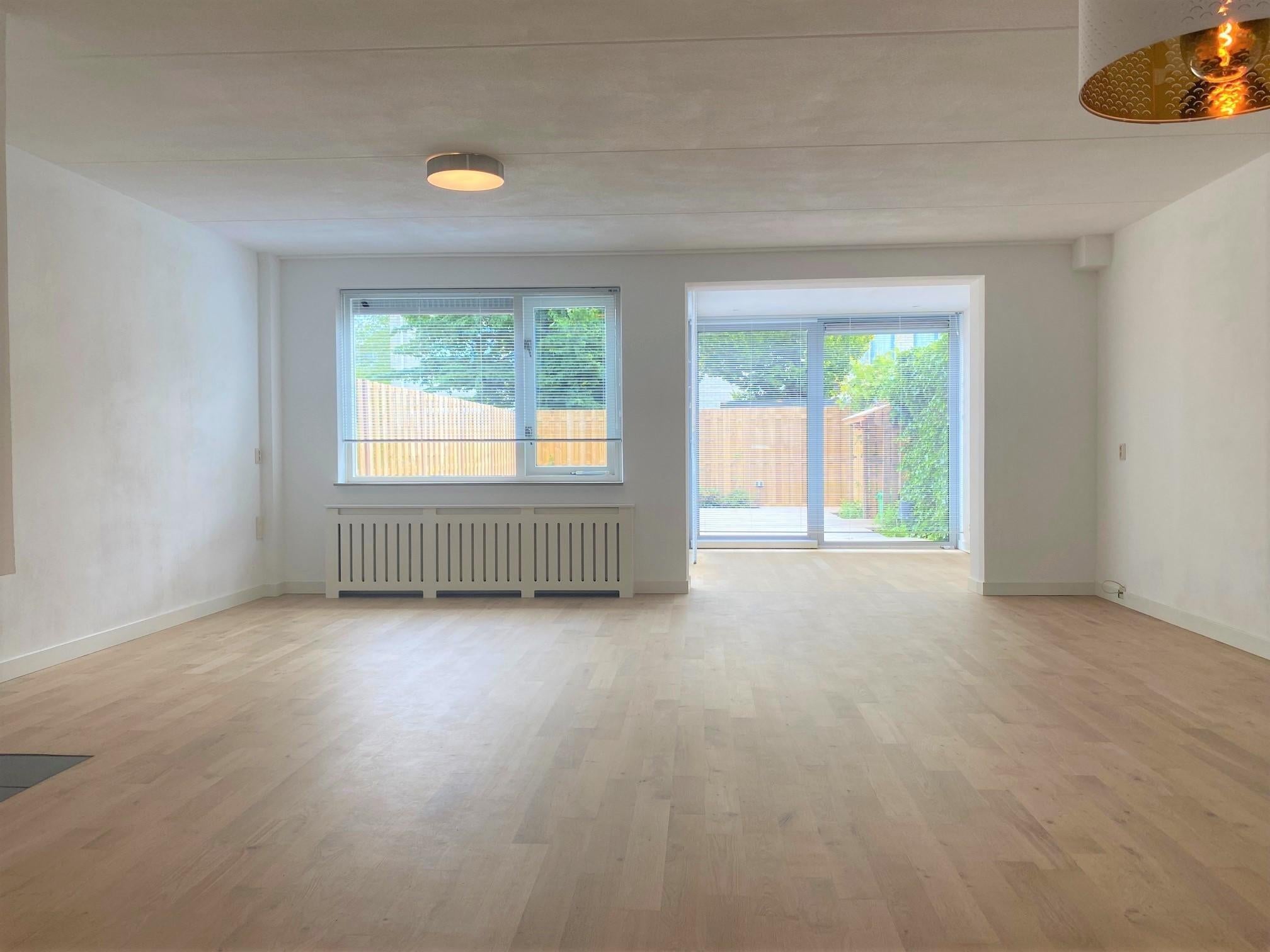 Te huur Huis Ir. van der Sluijsplantsoen in Den Haag