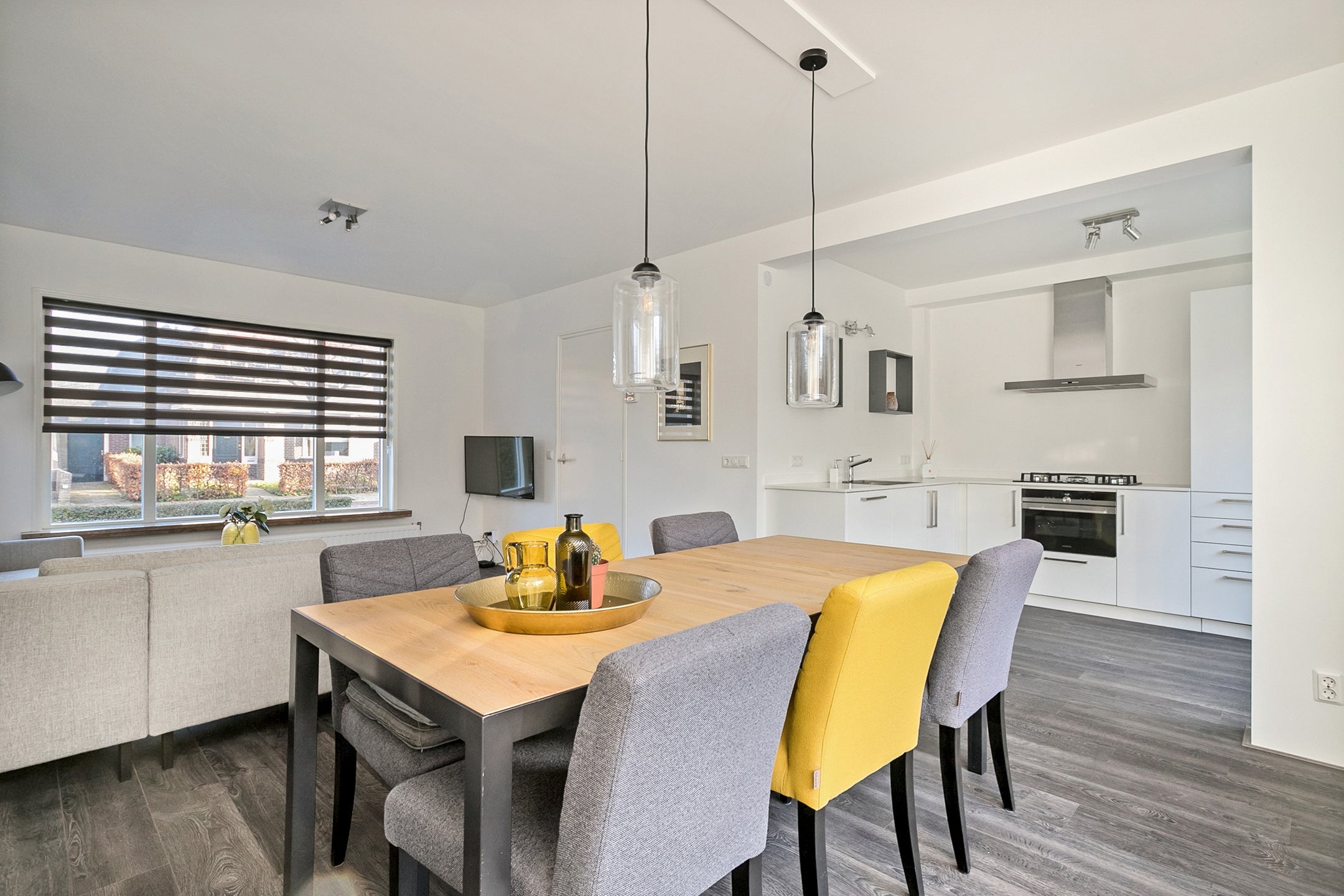 Twee-onder-één-kap te huur: Nieuwstraat 67, Valkenswaard
