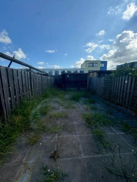 Tussenwoning te huur: Siennastraat 189, Almere