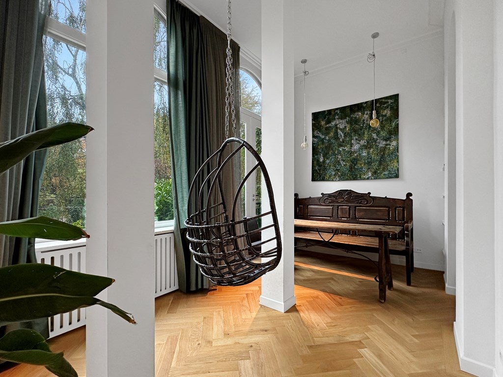 Hoekwoning te huur: Anna van den Vondelstraat 10, Amsterdam
