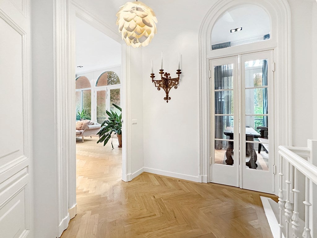 Hoekwoning te huur: Anna van den Vondelstraat 10, Amsterdam