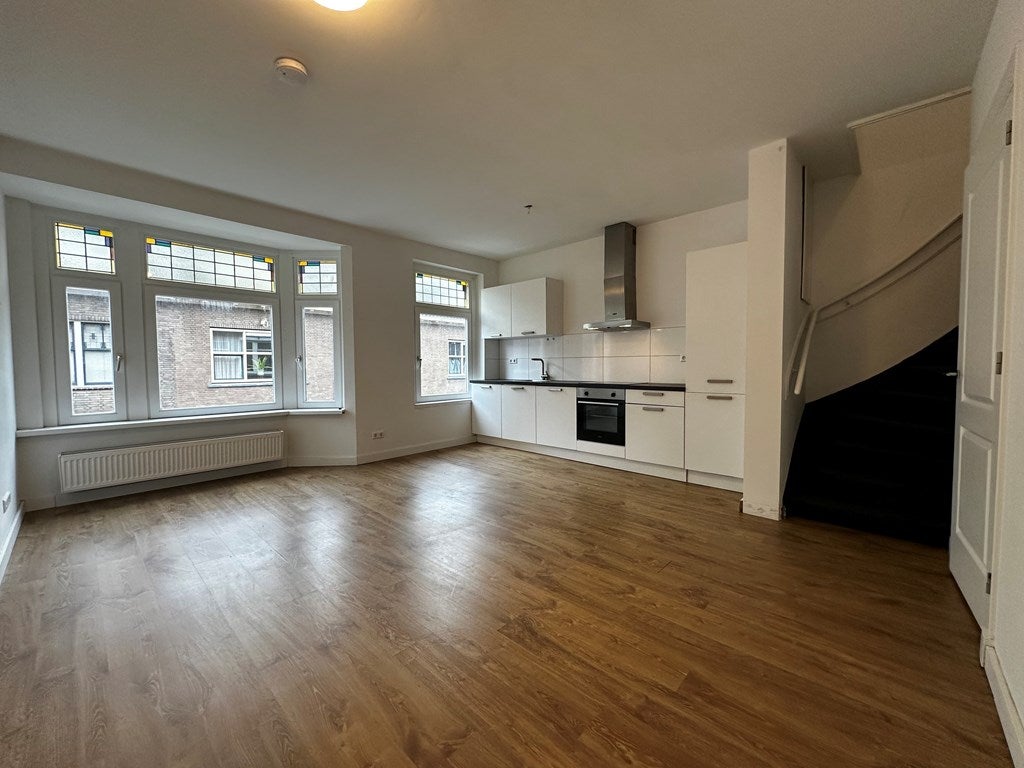 Woning te huur: Luzacstraat, Rotterdam