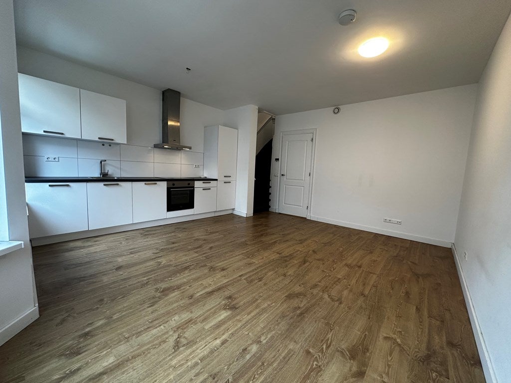 Woning te huur: Luzacstraat, Rotterdam