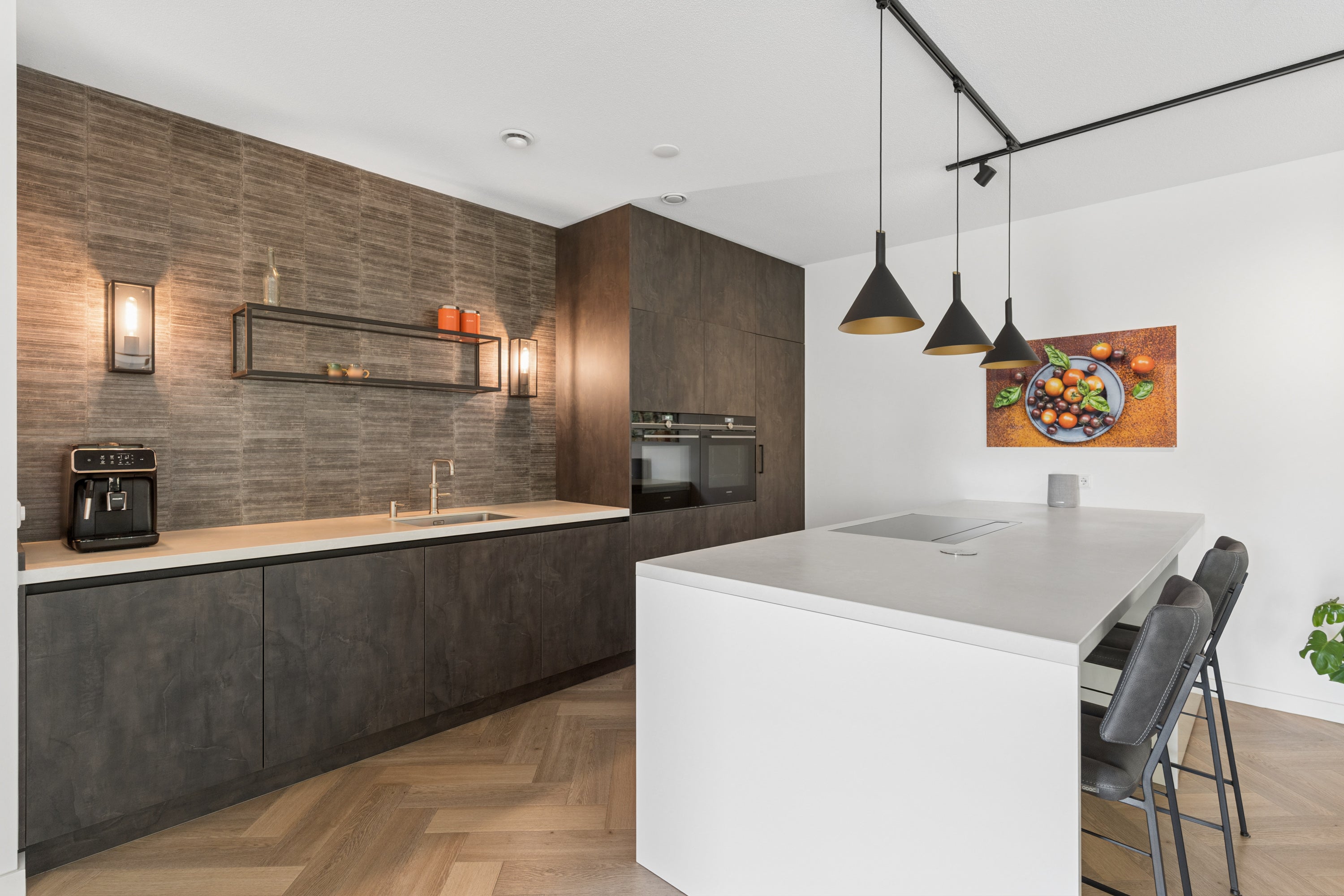 Appartement te koop: Elbert Veenendaalhof 28, Ede