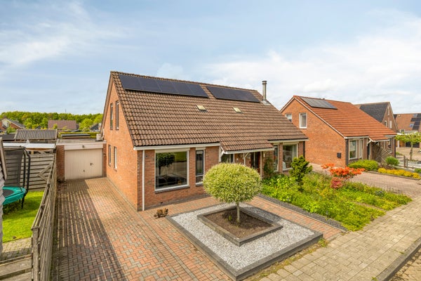 Huis Kemphaan 1 in Grootegast
