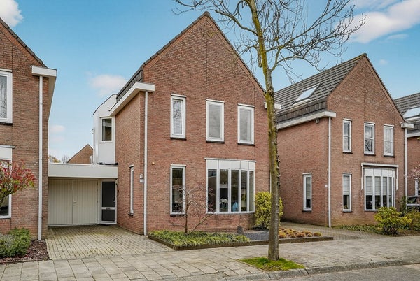 Diamantring 38 in Eindhoven