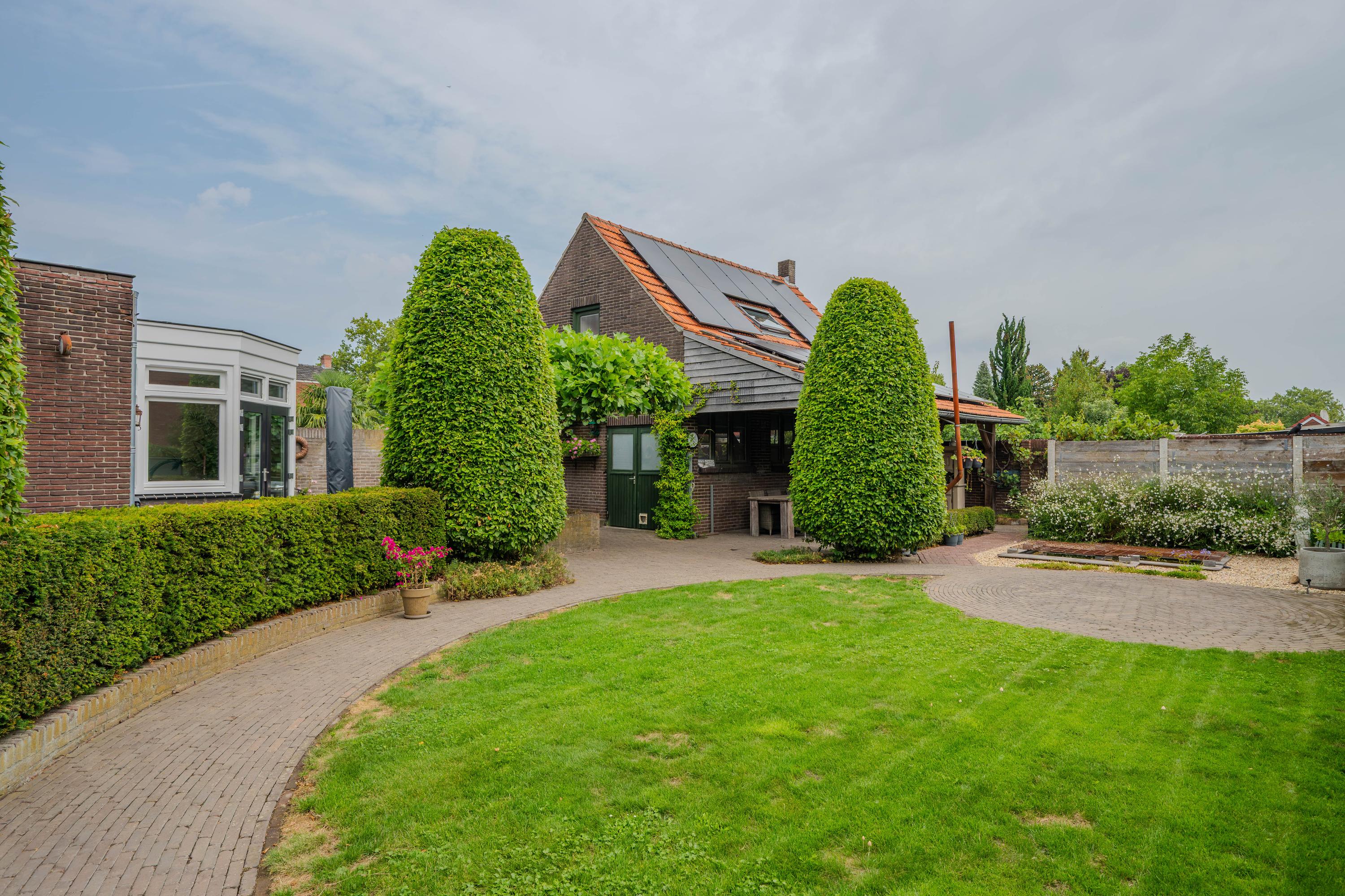Vrijstaande woning te koop: Sint Rochusstraat 38, Steyl