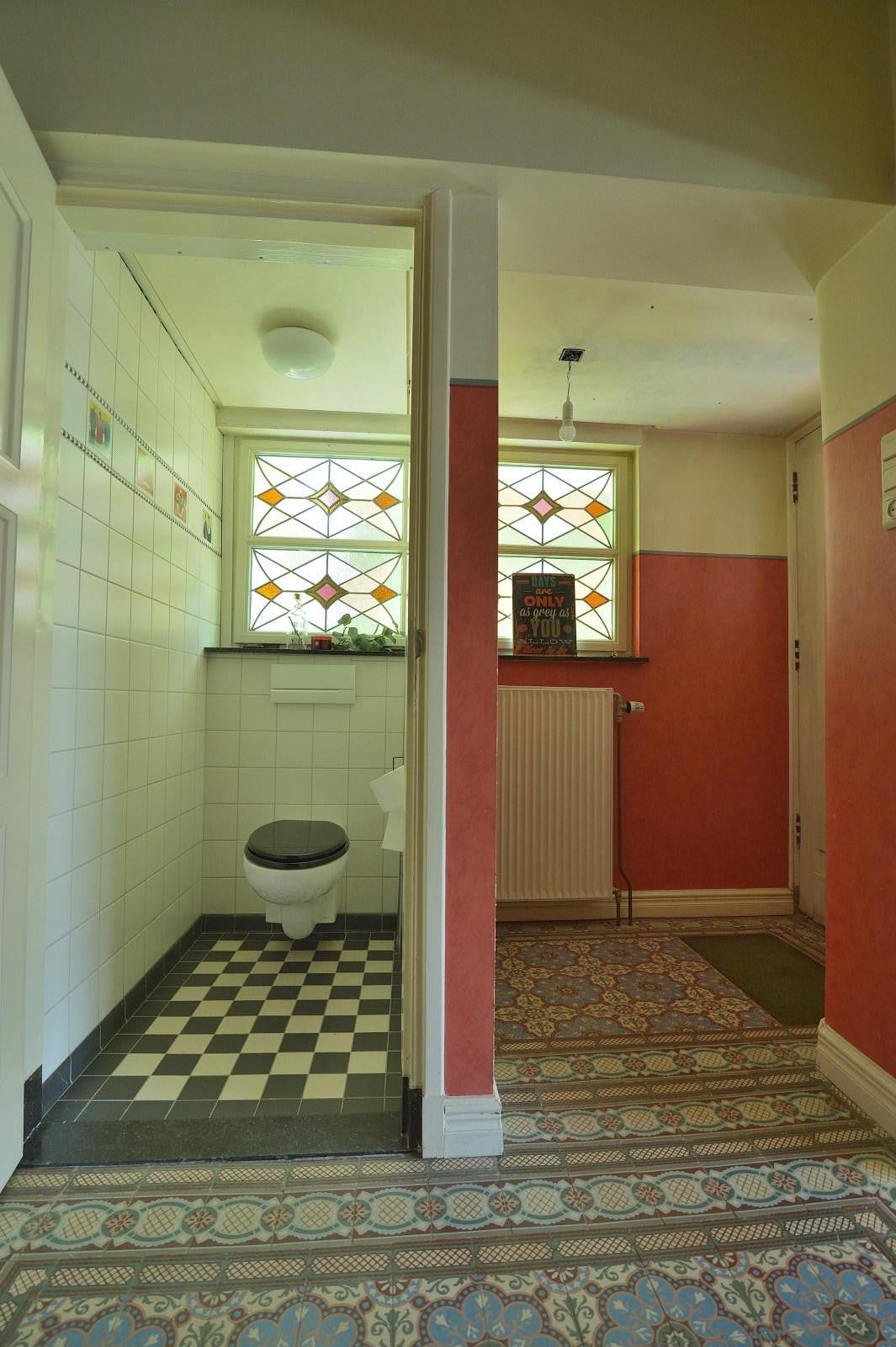 Twee-onder-één-kap te koop: Veldhofstraat 119, Eygelshoven