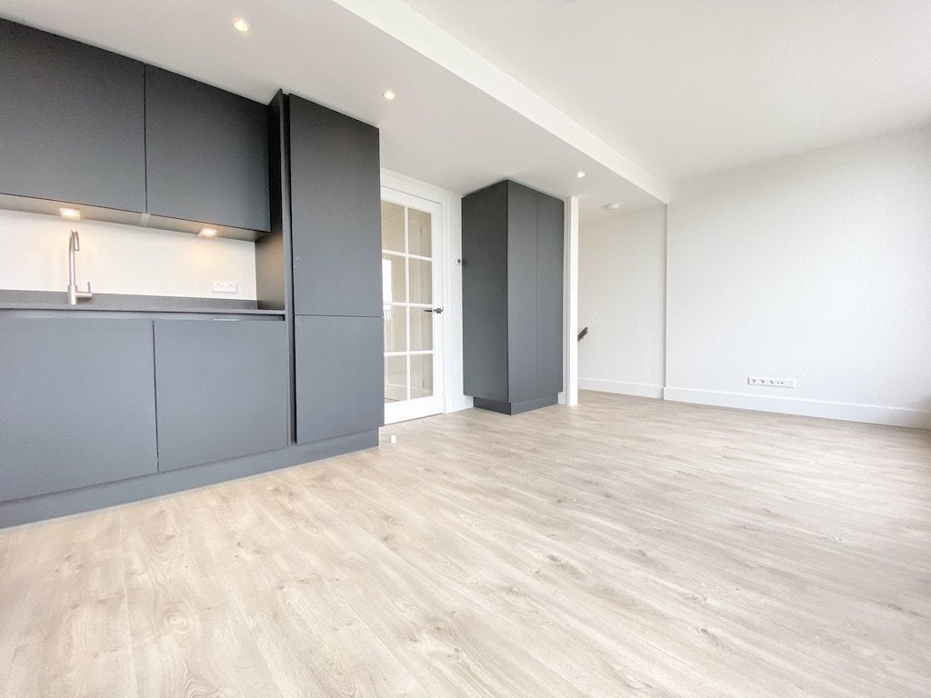Woning te huur: Postjesweg, Amsterdam