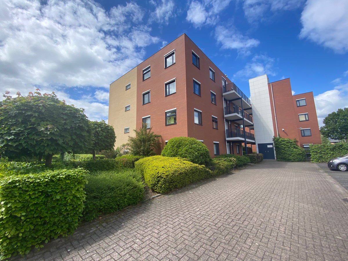 Apeldoorn – 7325ZW