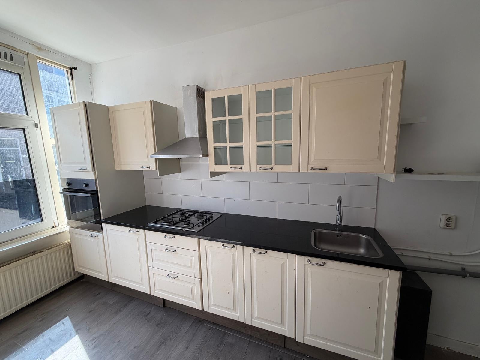 Appartement te huur: Emmastraat 11A, Rotterdam
