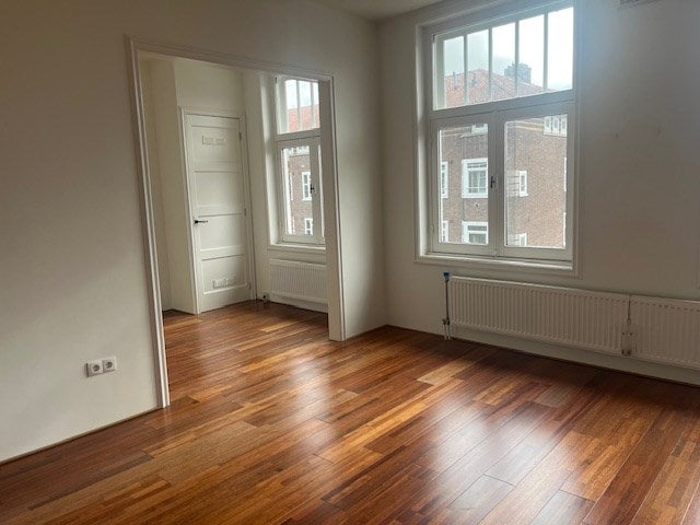 Woning te huur: Legmeerplein, Amsterdam